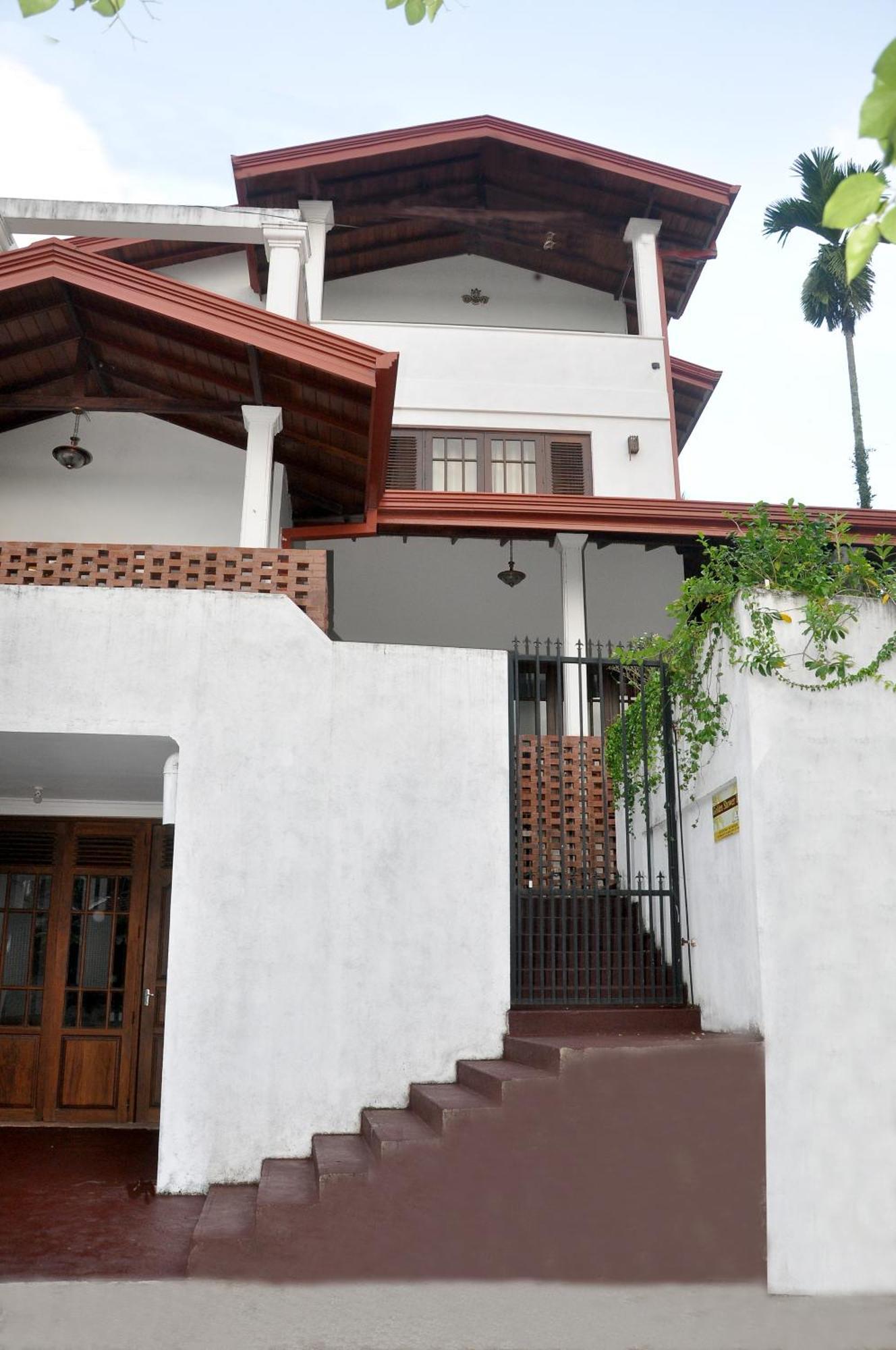 Golden Shower Inn Kandy Eksteriør bilde